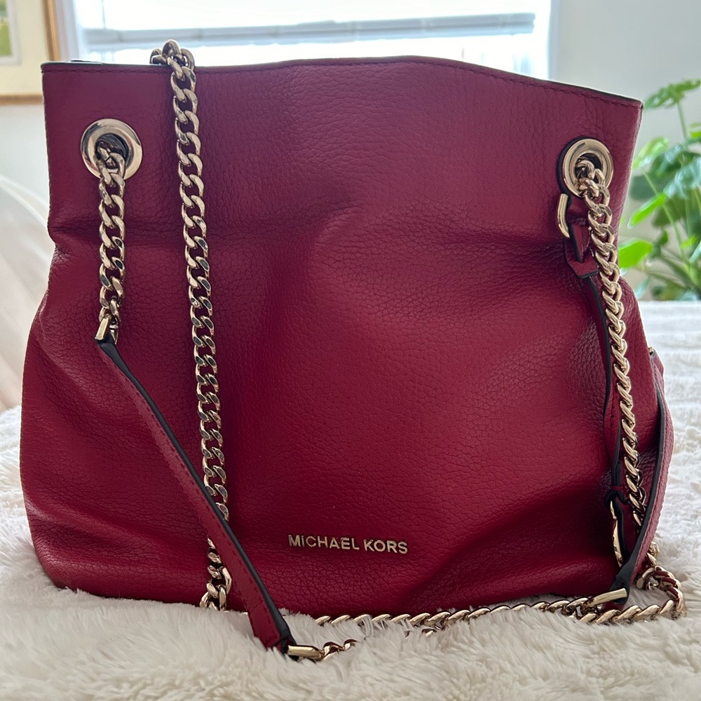 Michael Kors Jet Set Gold Chain Shoulder Bag Leather